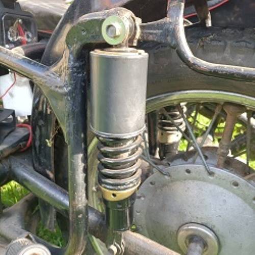 3 amortisseurs neufs.jpg