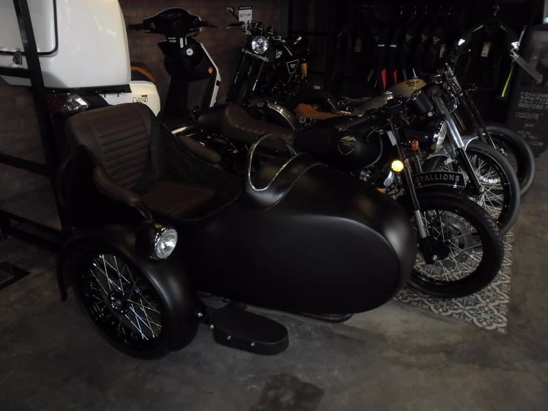 Stallionsidecar